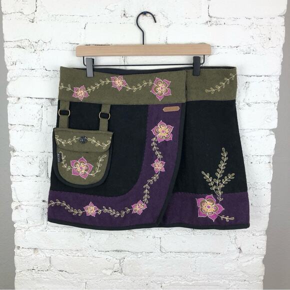 Moshiki Wool Wrap Skirt - Picture 1 of 6